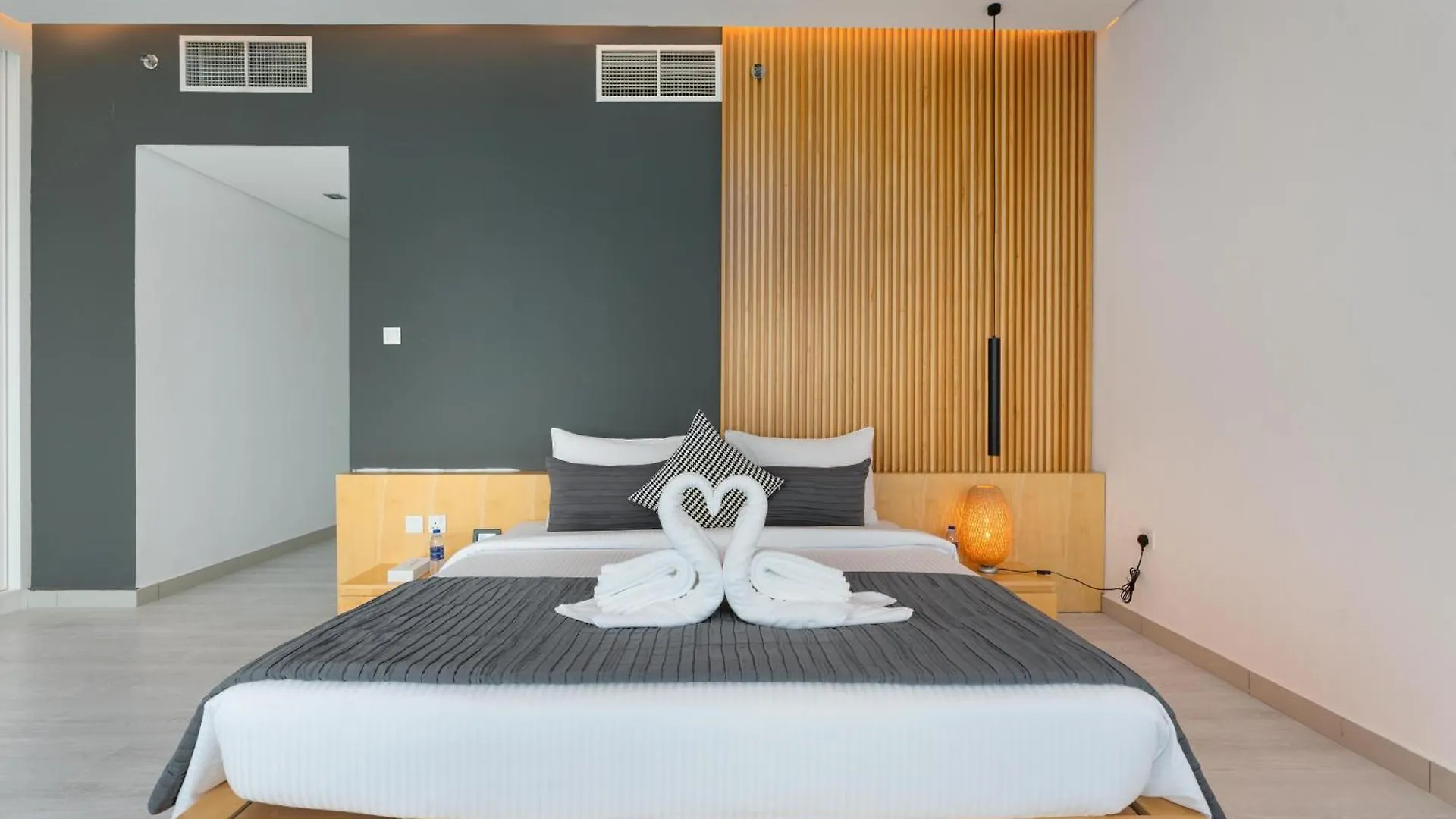 Apartment Samaya Vacation Homes - Marina Walk Luxury Suites
